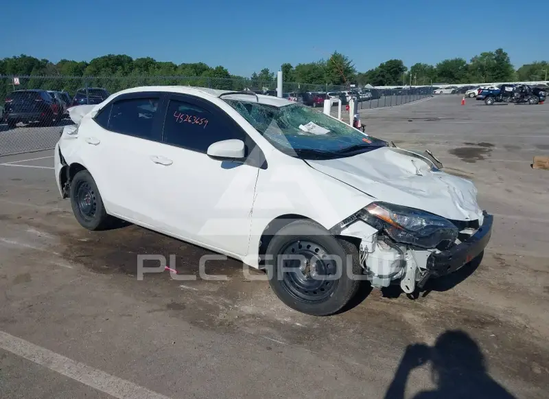 2017 Toyota COROLLA фото