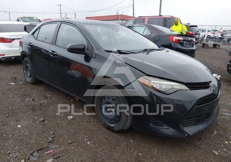 2017 Toyota COROLLA фото