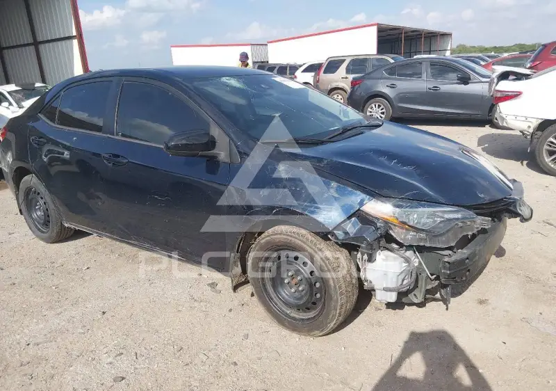 2017 Toyota COROLLA фото