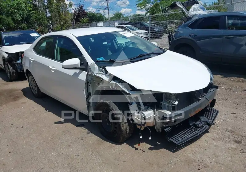 2017 Toyota COROLLA фото