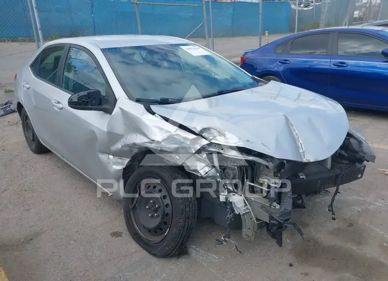 2017 Toyota COROLLA фото