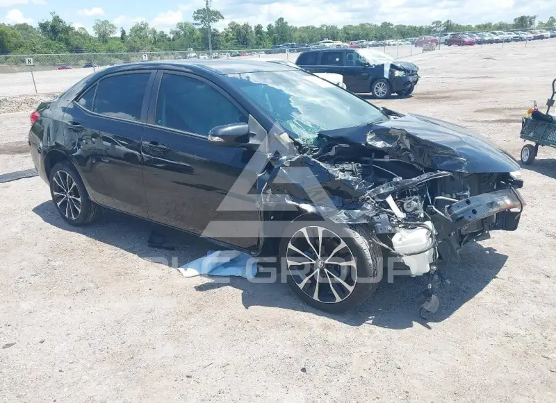 2017 Toyota COROLLA фото