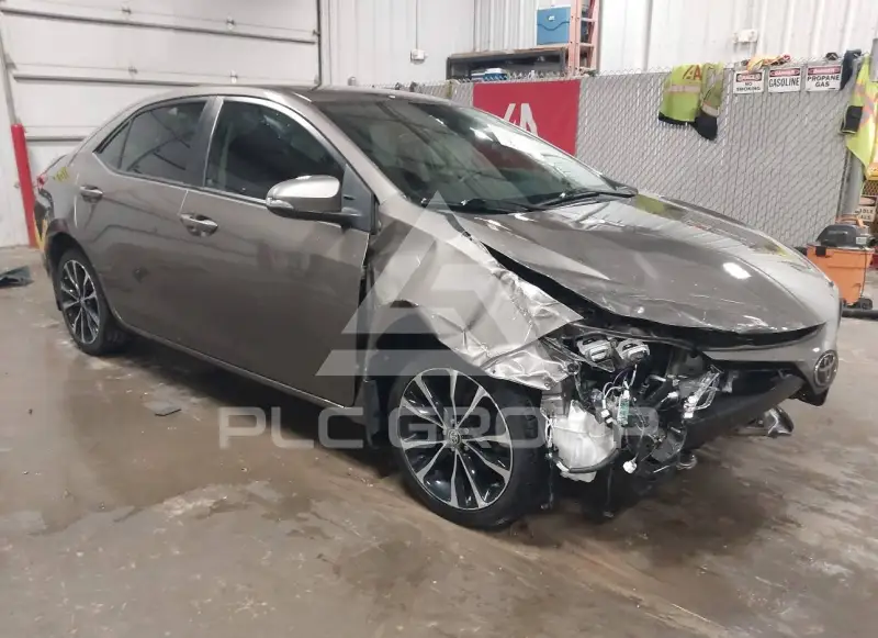 2017 Toyota COROLLA фото