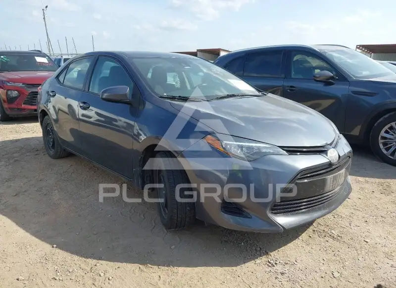 2017 Toyota COROLLA фото