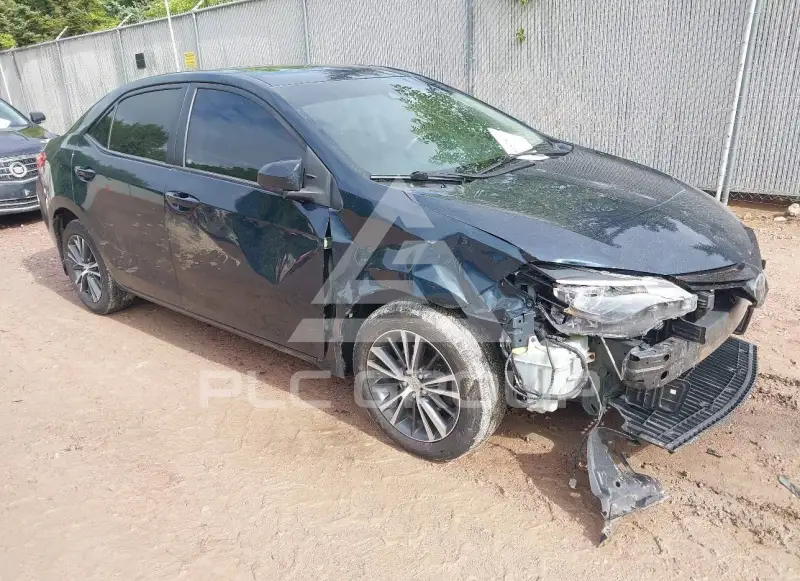 2017 Toyota COROLLA фото