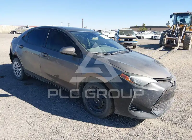 2017 Toyota COROLLA фото