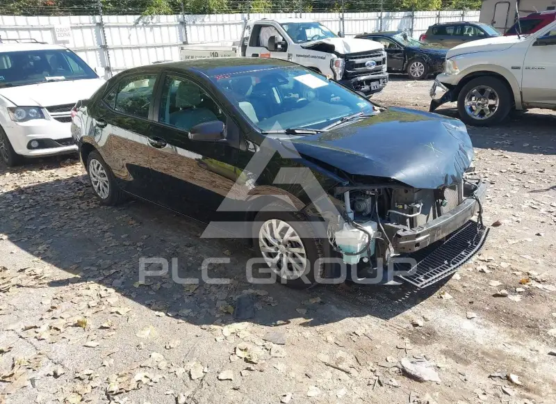 2017 Toyota COROLLA фото