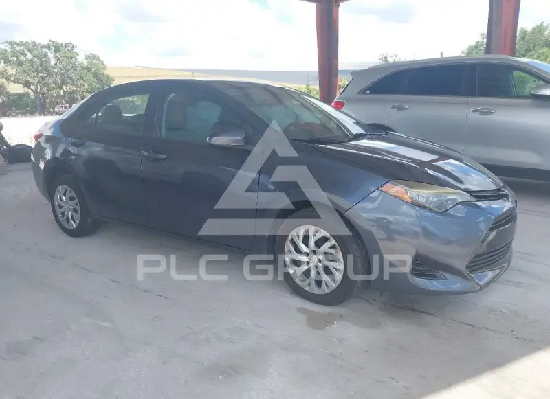 2017 Toyota COROLLA фото
