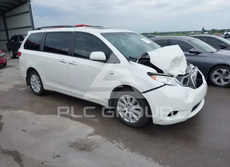 2017 Toyota SIENNA photo