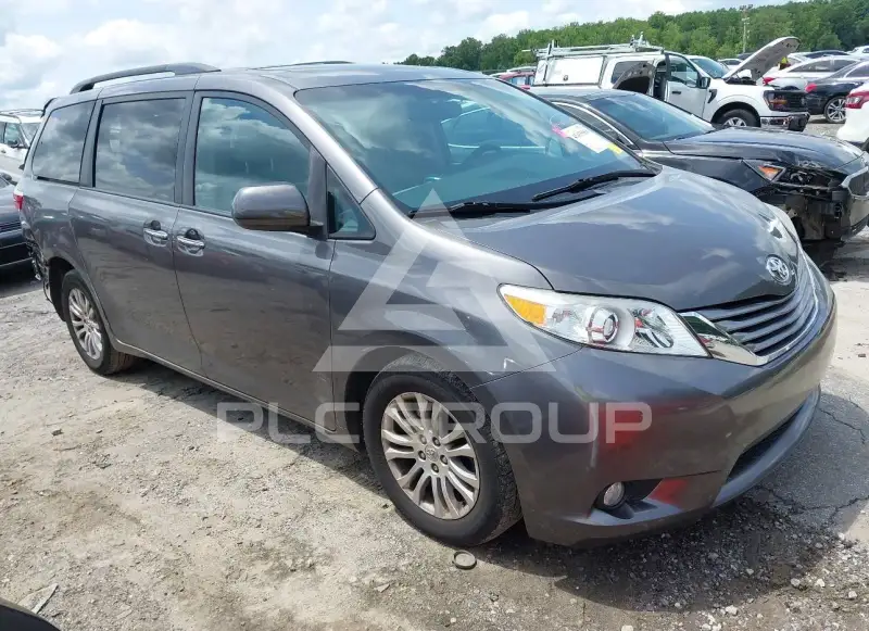 2017 Toyota SIENNA фото