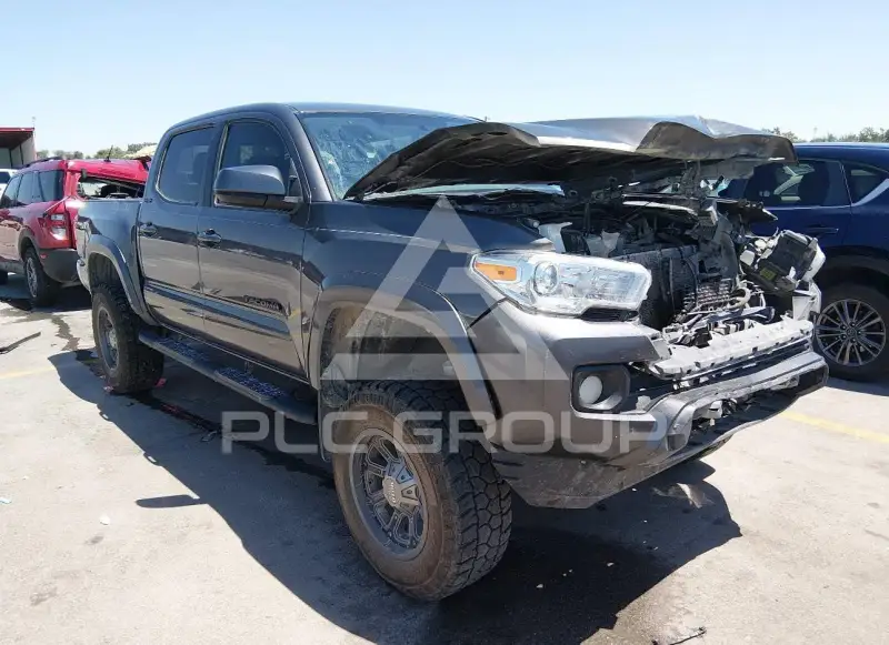2017 Toyota TACOMA photo