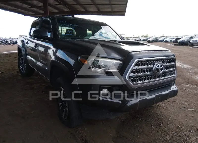 2017 Toyota TACOMA photo