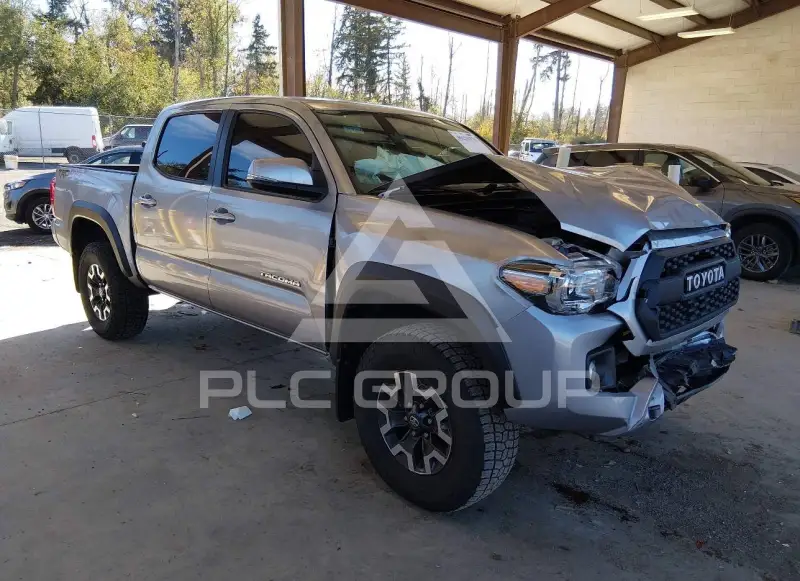 2017 Toyota TACOMA photo