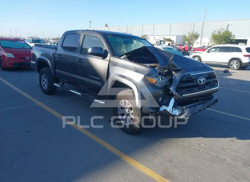 2017 Toyota TACOMA photo