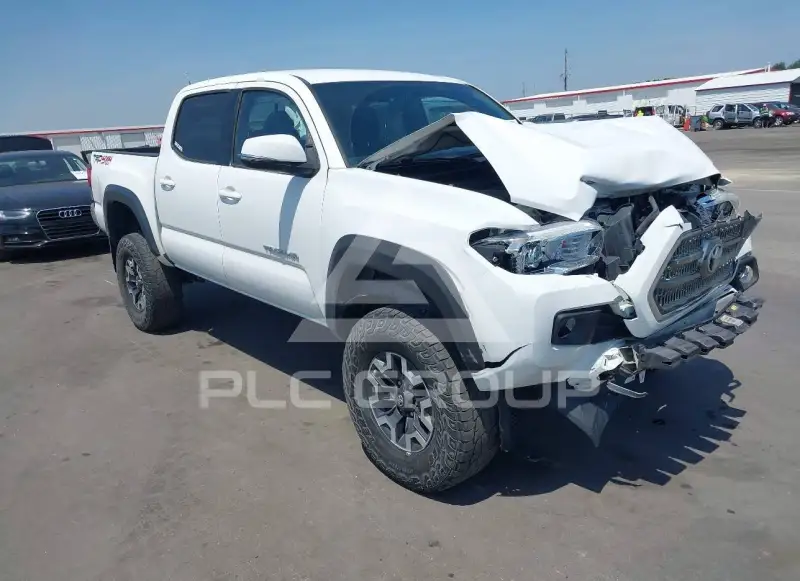 2017 Toyota TACOMA photo