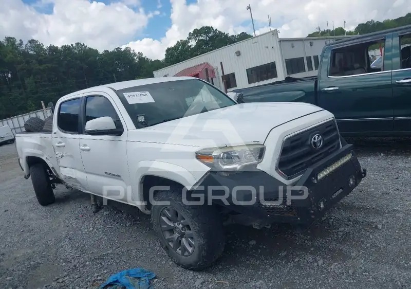 2017 Toyota TACOMA photo