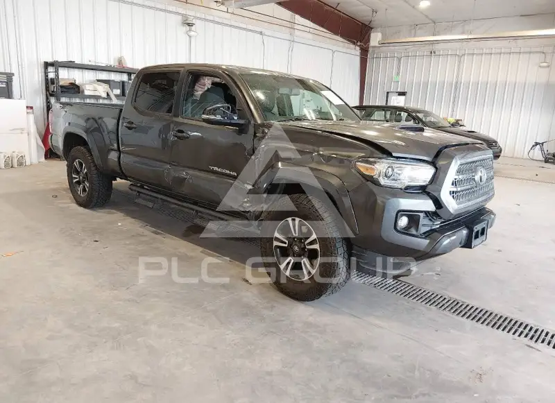 2017 Toyota TACOMA фото