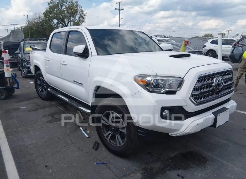 2017 Toyota TACOMA фото