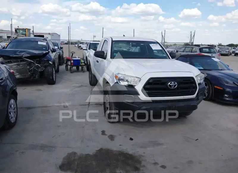 2017 Toyota TACOMA фото