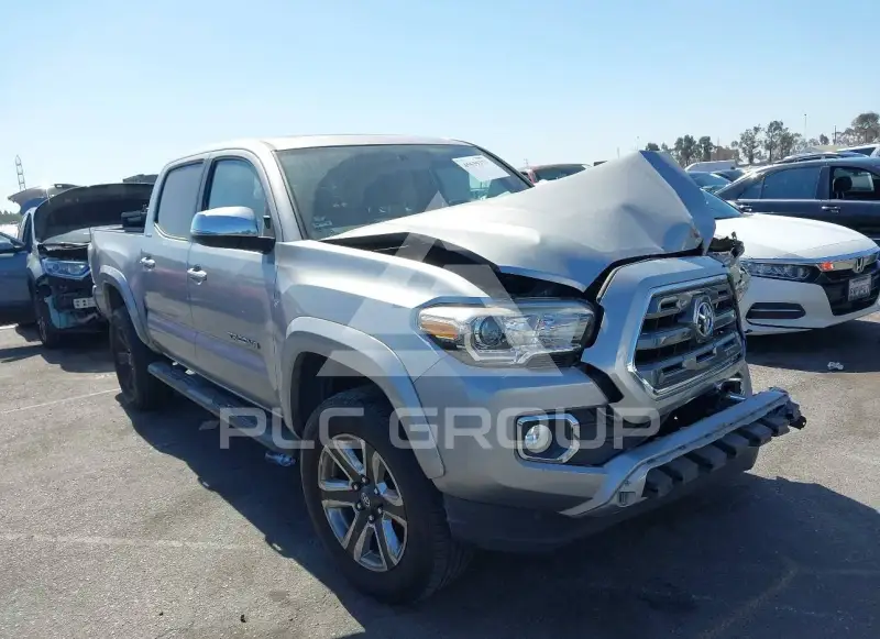 2017 Toyota TACOMA photo