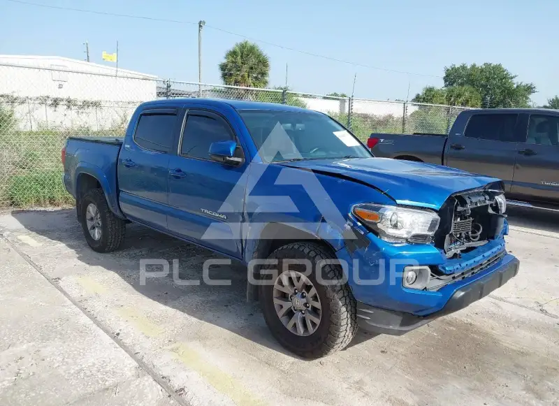 2017 Toyota TACOMA photo