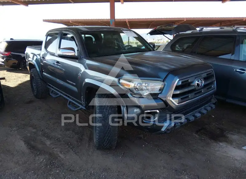 2017 Toyota TACOMA photo