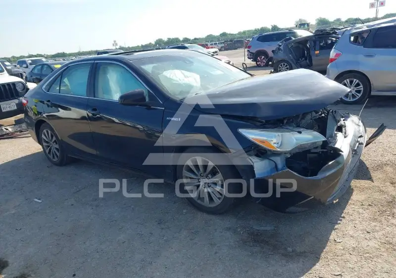 2017 Toyota CAMRY фото