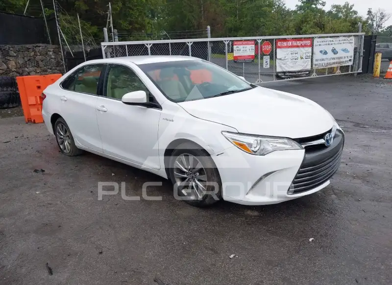 2017 Toyota CAMRY фото