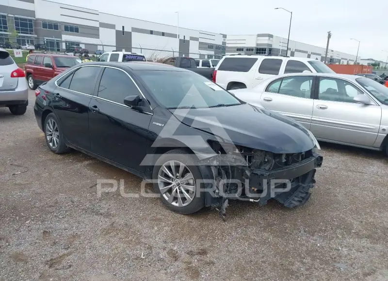 2017 Toyota CAMRY фото