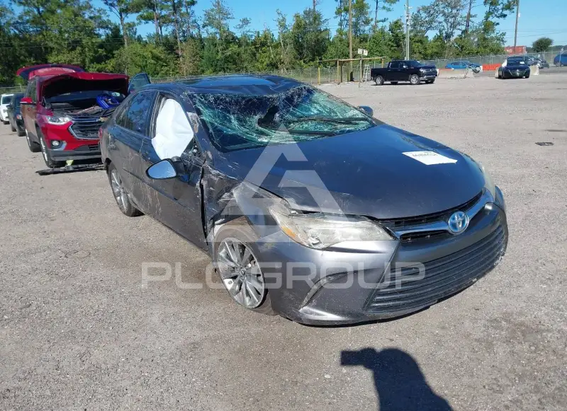 2017 Toyota CAMRY фото