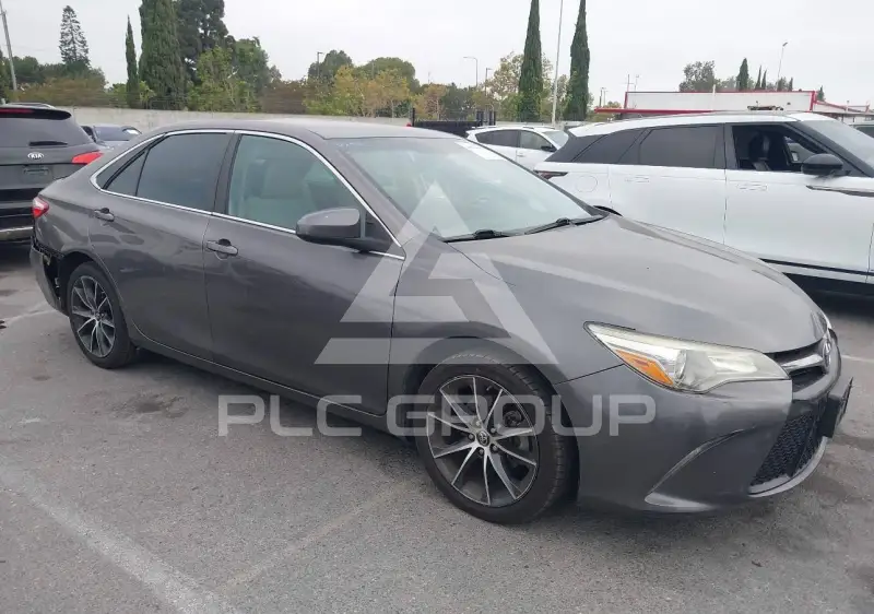 2017 Toyota CAMRY фото