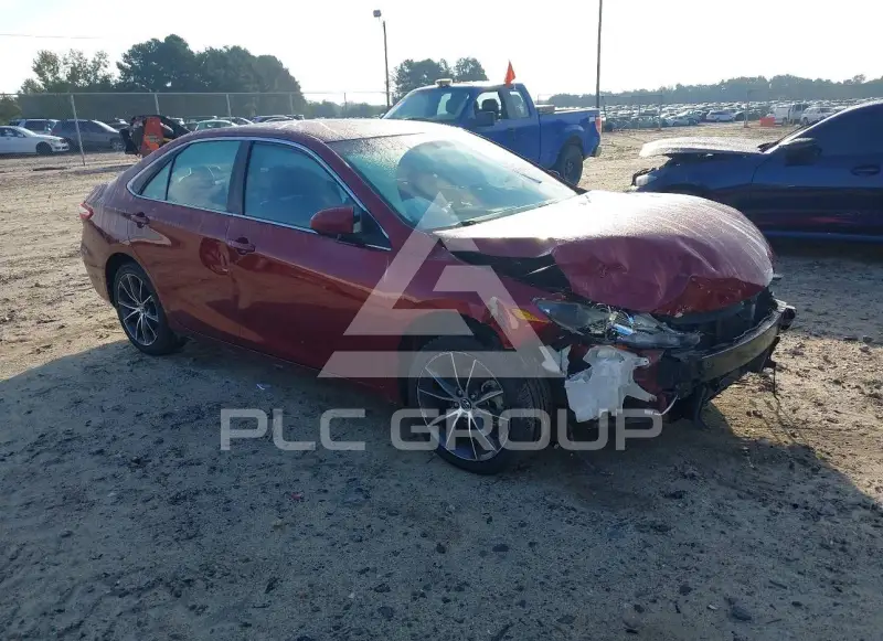 2017 Toyota CAMRY фото