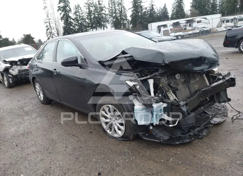 2017 Toyota CAMRY фото
