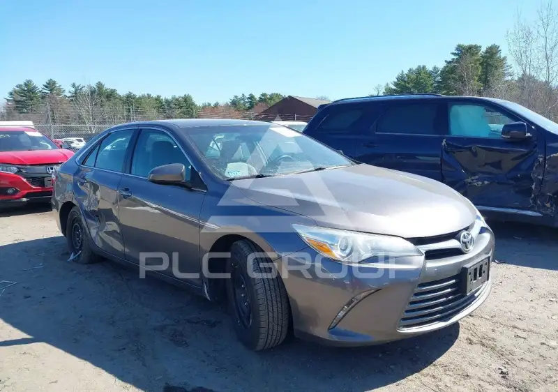 2017 Toyota CAMRY фото
