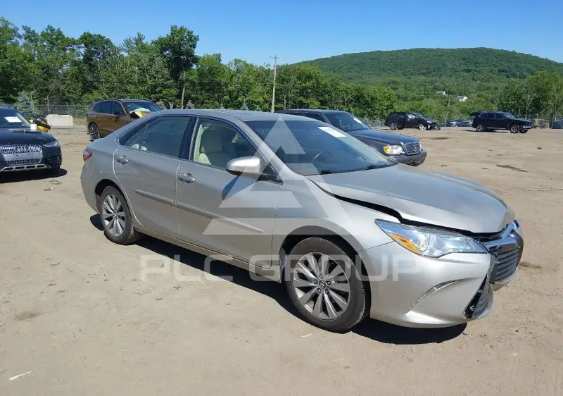 2017 Toyota CAMRY фото