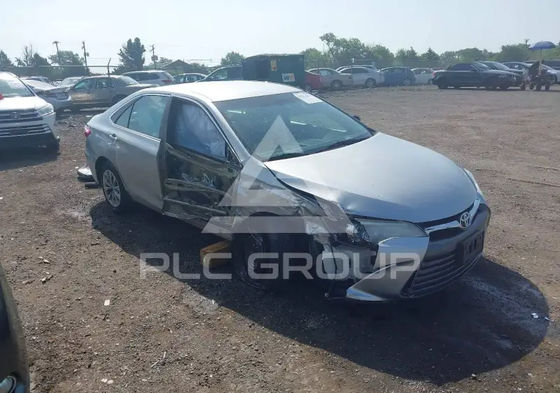 2017 Toyota CAMRY фото