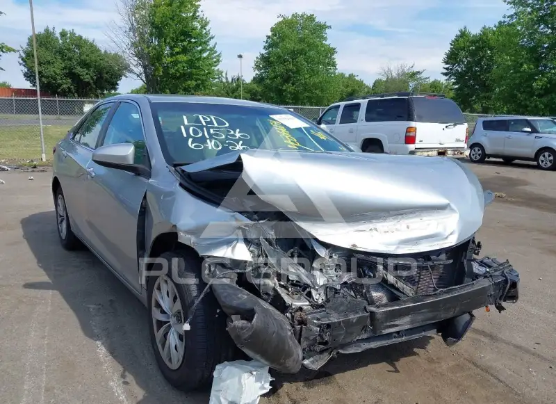 2017 Toyota CAMRY photo