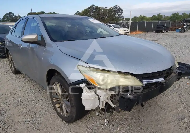 2017 Toyota CAMRY фото