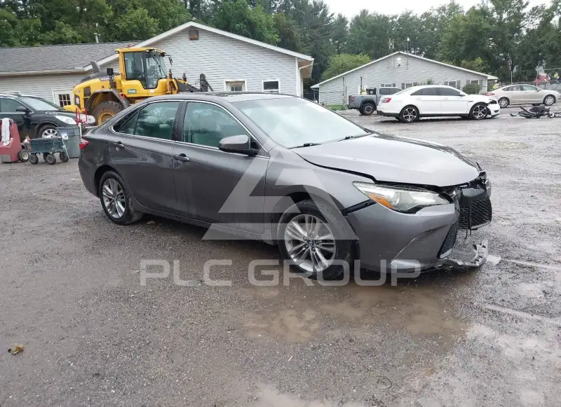 2017 Toyota CAMRY фото