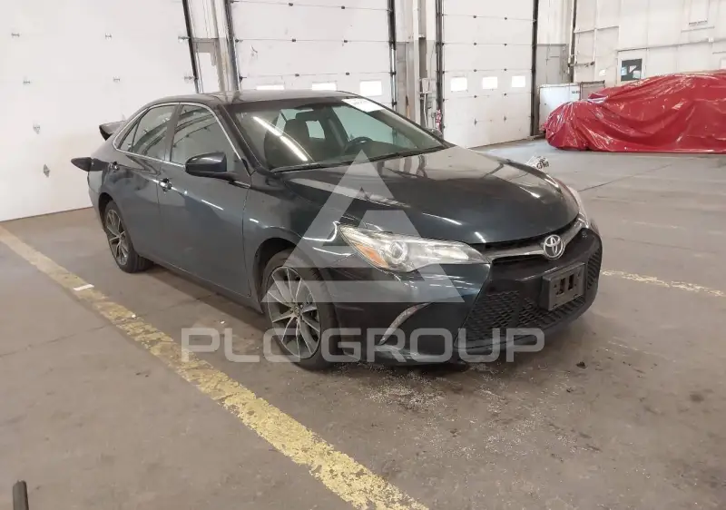 2017 Toyota CAMRY фото
