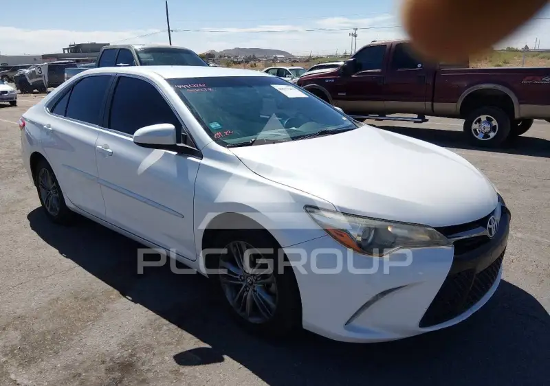 2017 Toyota CAMRY фото