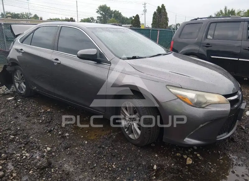2017 Toyota CAMRY фото