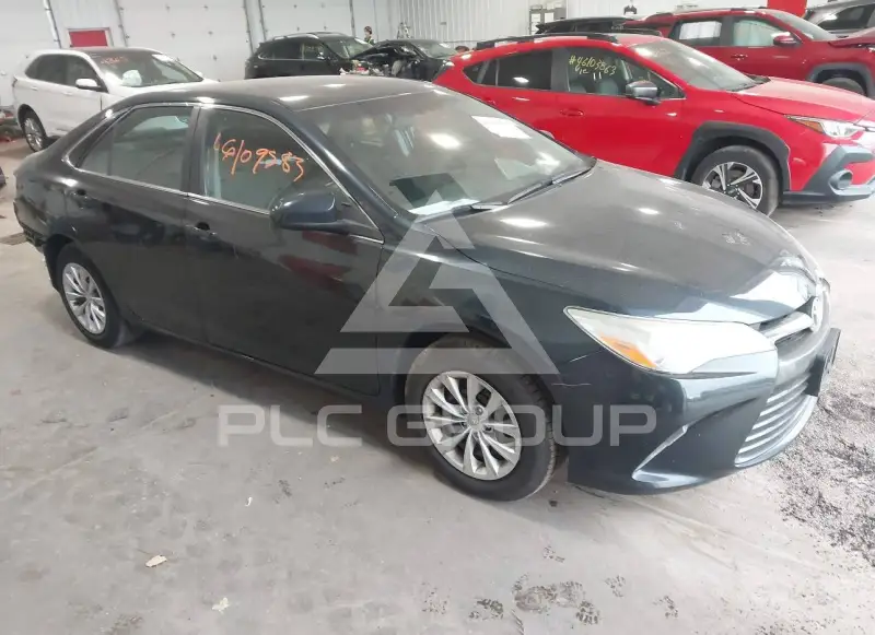 2017 Toyota CAMRY фото