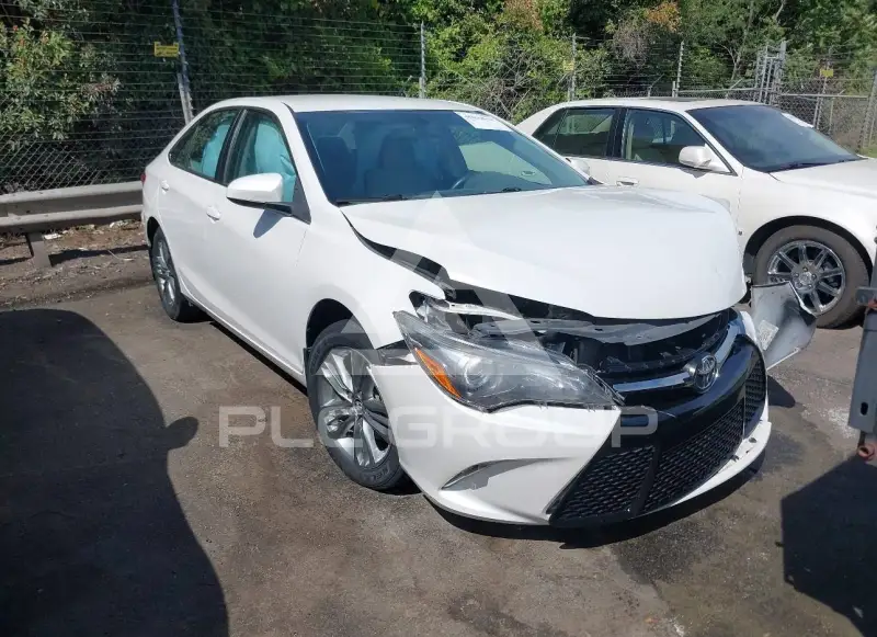 2017 Toyota CAMRY фото