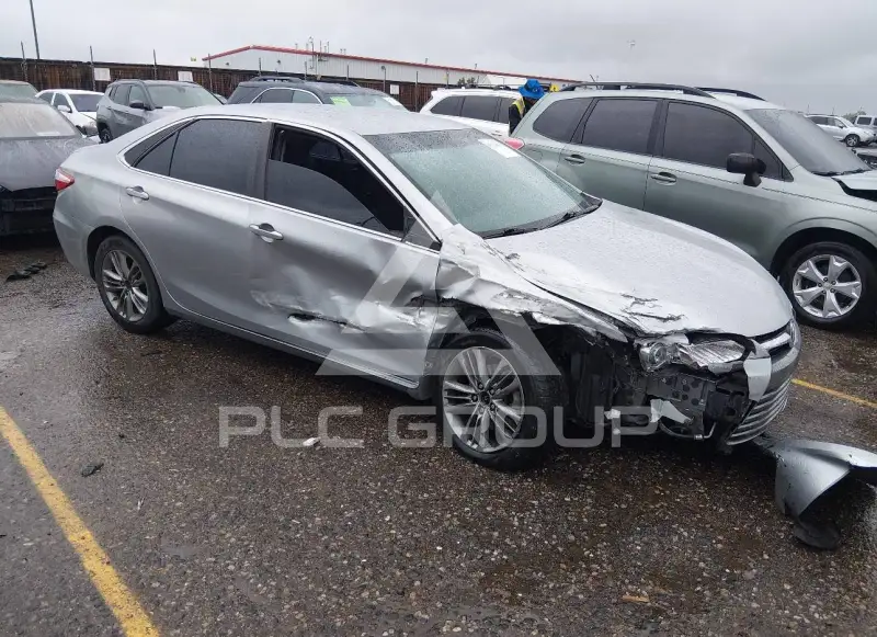 2017 Toyota CAMRY фото