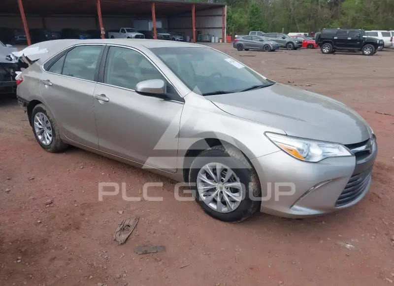 2017 Toyota CAMRY фото