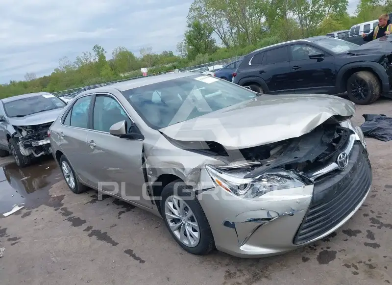 2017 Toyota CAMRY фото