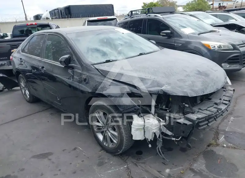2017 Toyota CAMRY фото