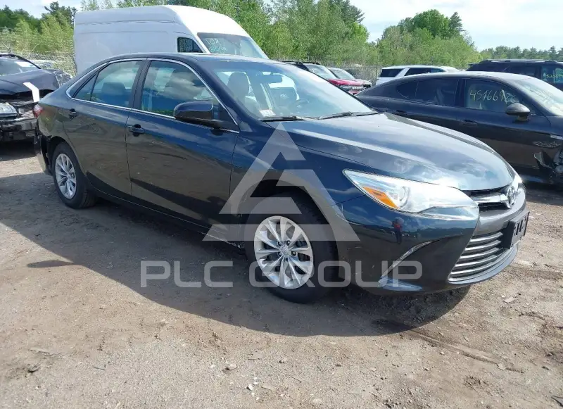 2017 Toyota CAMRY фото