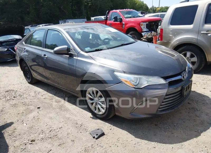 2017 Toyota CAMRY фото